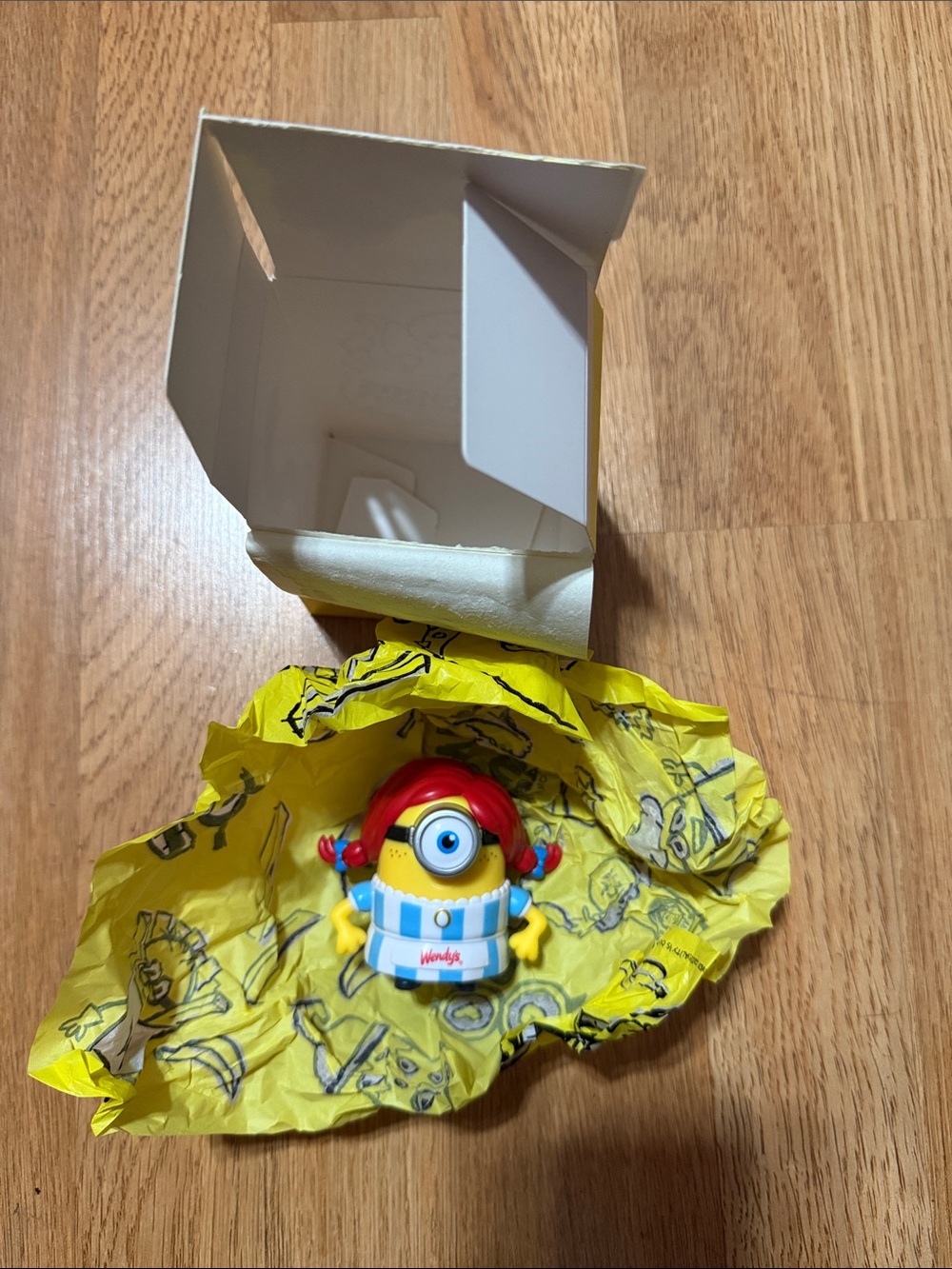 Wendy’s Minions Wendy toy - Picture 2 of 5